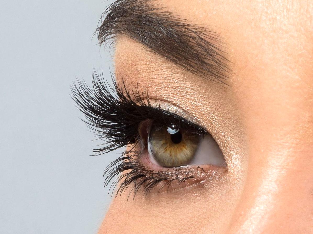 False Eyelashes Made Easy: A Guide for the Hesitant