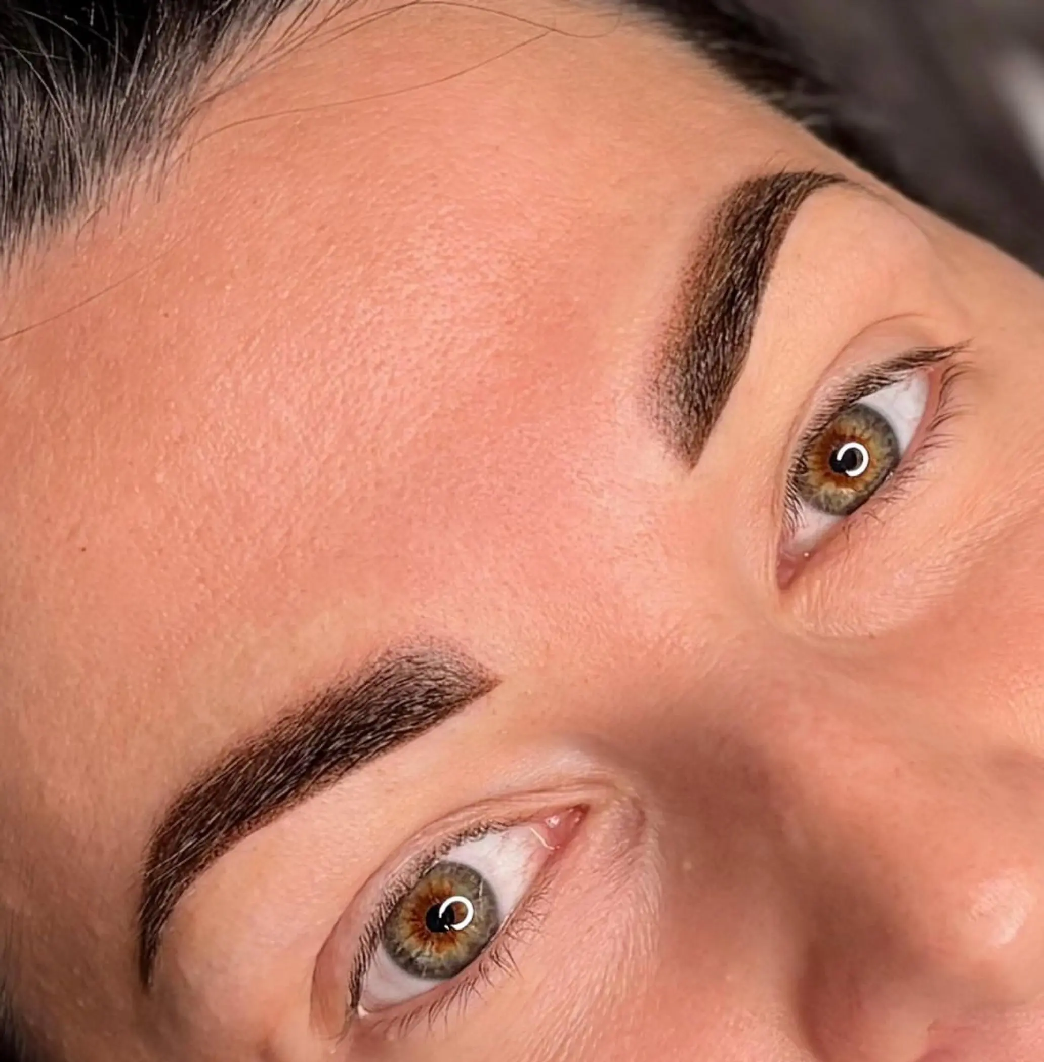 brow pigment pots and brushes