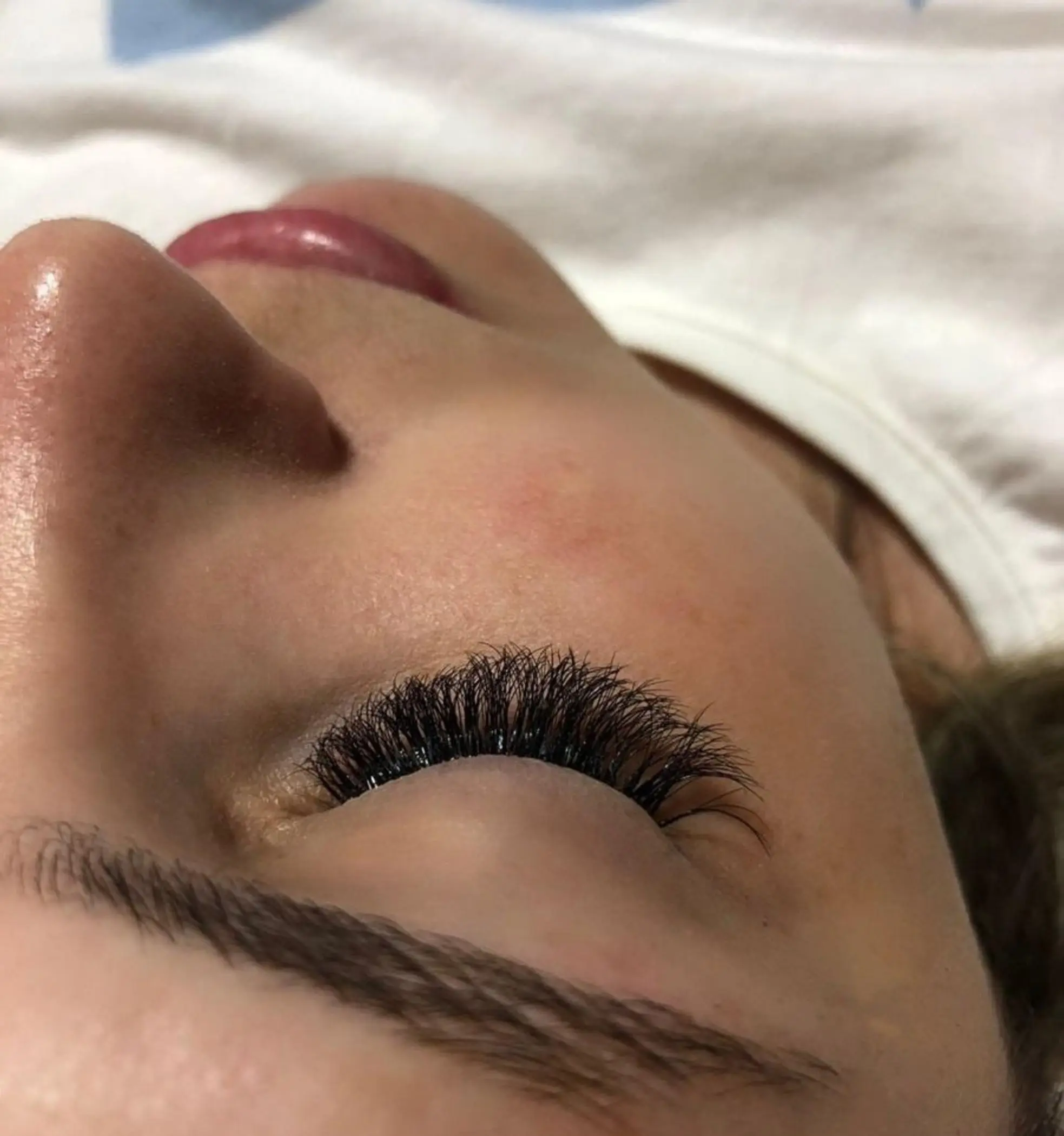 close up eyebrow feathering hair strokes