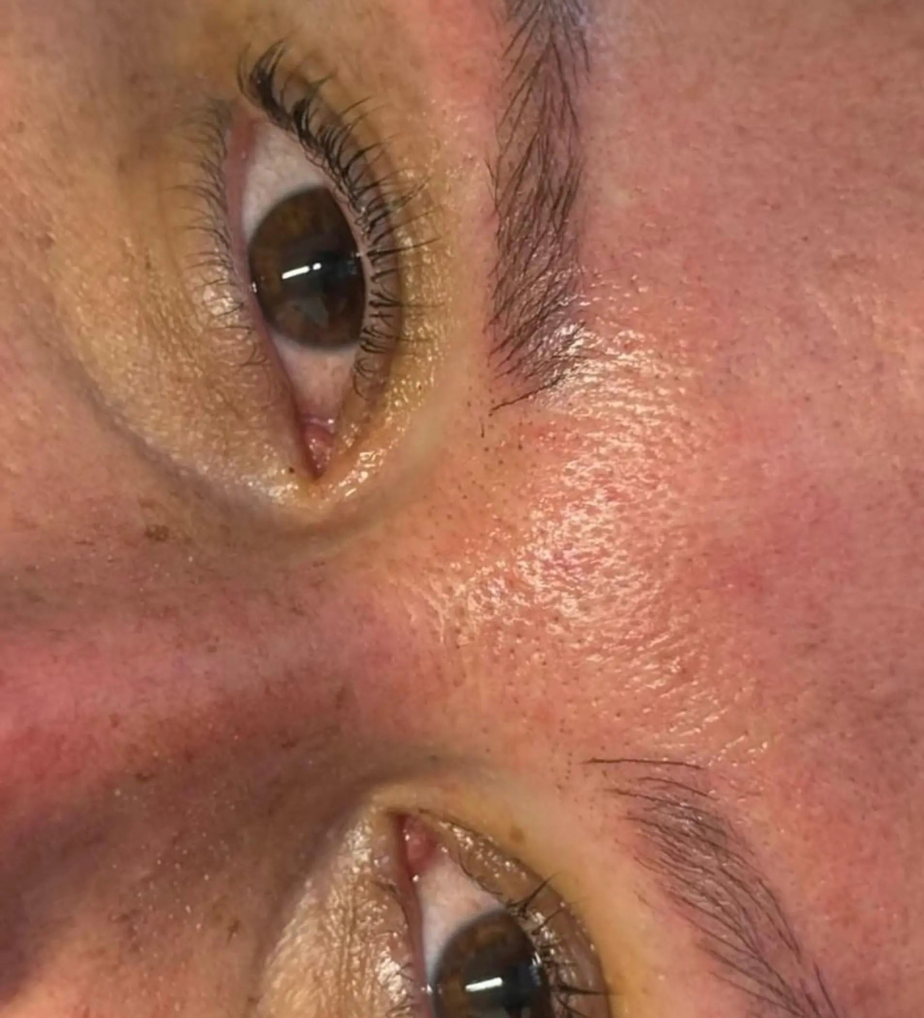 natural looking permanent makeup brows closeup